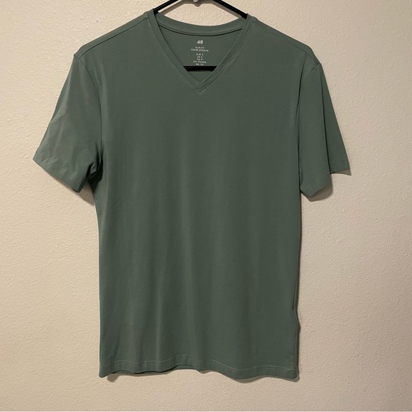 H&M V-Neck Tees (3 Shirts) - Picture 2 of 3